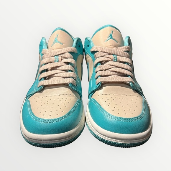 Nike Air Jordan 1 Low – Turquoise & Cream - Picture 2 of 4
